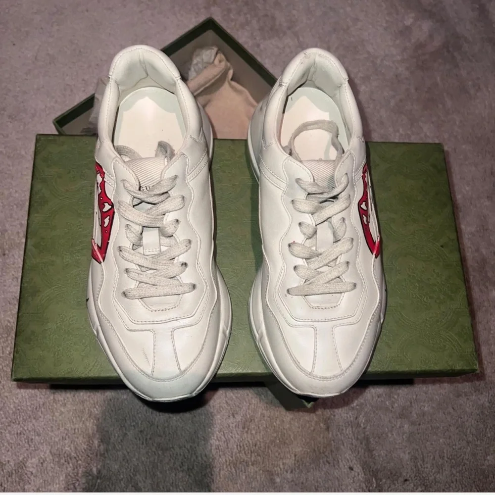 Gucci Rython Sneakers - Picture 6 of 8